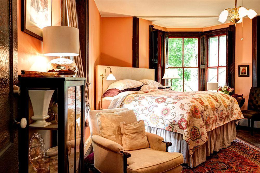 High Meadows Vineyard Inn Scottsville Exterior photo